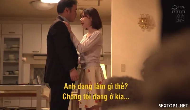 Mối xxx bí mật với cấp trên của gã chồng vietsub