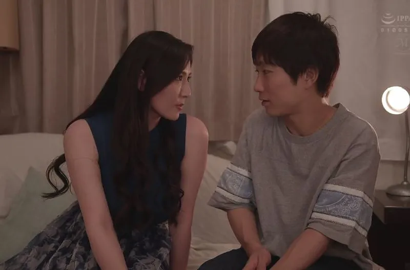 Chồng yêu lạnh nhạt, bà xã uống rượu rồi địt nhau với cậu học sinh trẻ