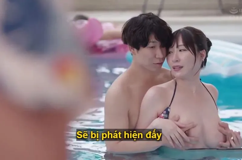 đi đi giã ngoại kỷ niệm ngày cưới, ông xã bỏ bà xã một mình vì bận công việc và cái kết